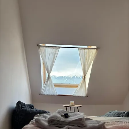Modern Two-story 2br Parking View Διαμέρισμα *