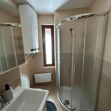 Modern Two-story 2br Parking View Μπάνσκο