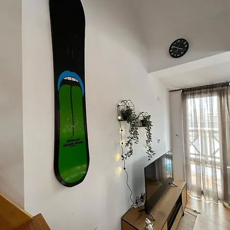 Modern Two-story 2br Parking View Μπάνσκο